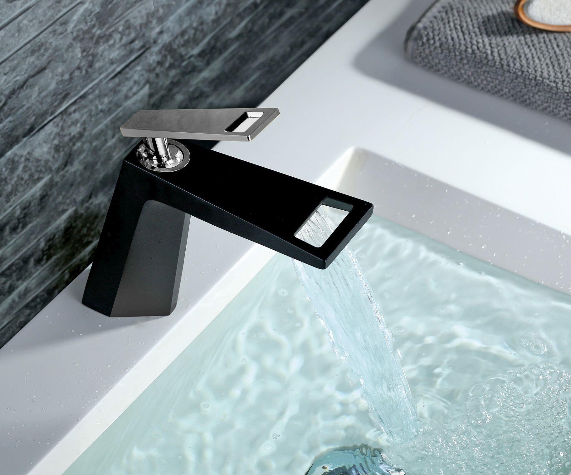 Смеситель на раковину чёрный/хром Bronze de Luxe Quadro A919BC